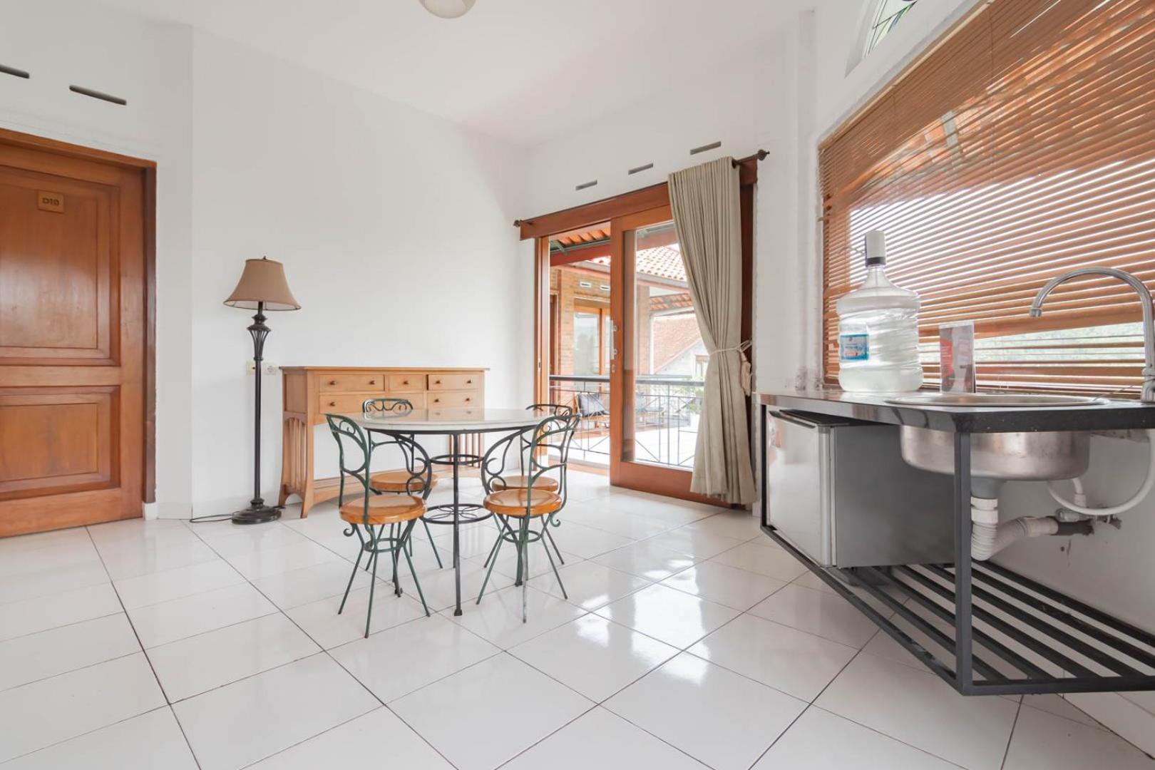 בנדונג Reddoorz Plus Near Dago Pakar מראה חיצוני תמונה